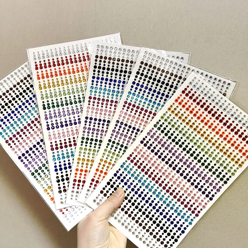 1sheet 900pcs Rainbow Face Glitter Gem Stickers Stick-On Facial Tattoo Eye Rhinestone Jewels 3/4/5mm Mix Wedding Party Make Up