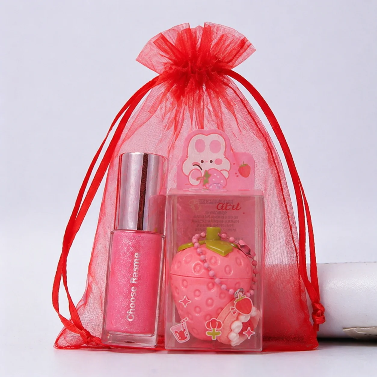 Random Shipping 1PC Strawberry Lip Gloss Lipstick, Christmas Holiday Gift, Moisturizing Anti Crack Long Lasting Lip Balm