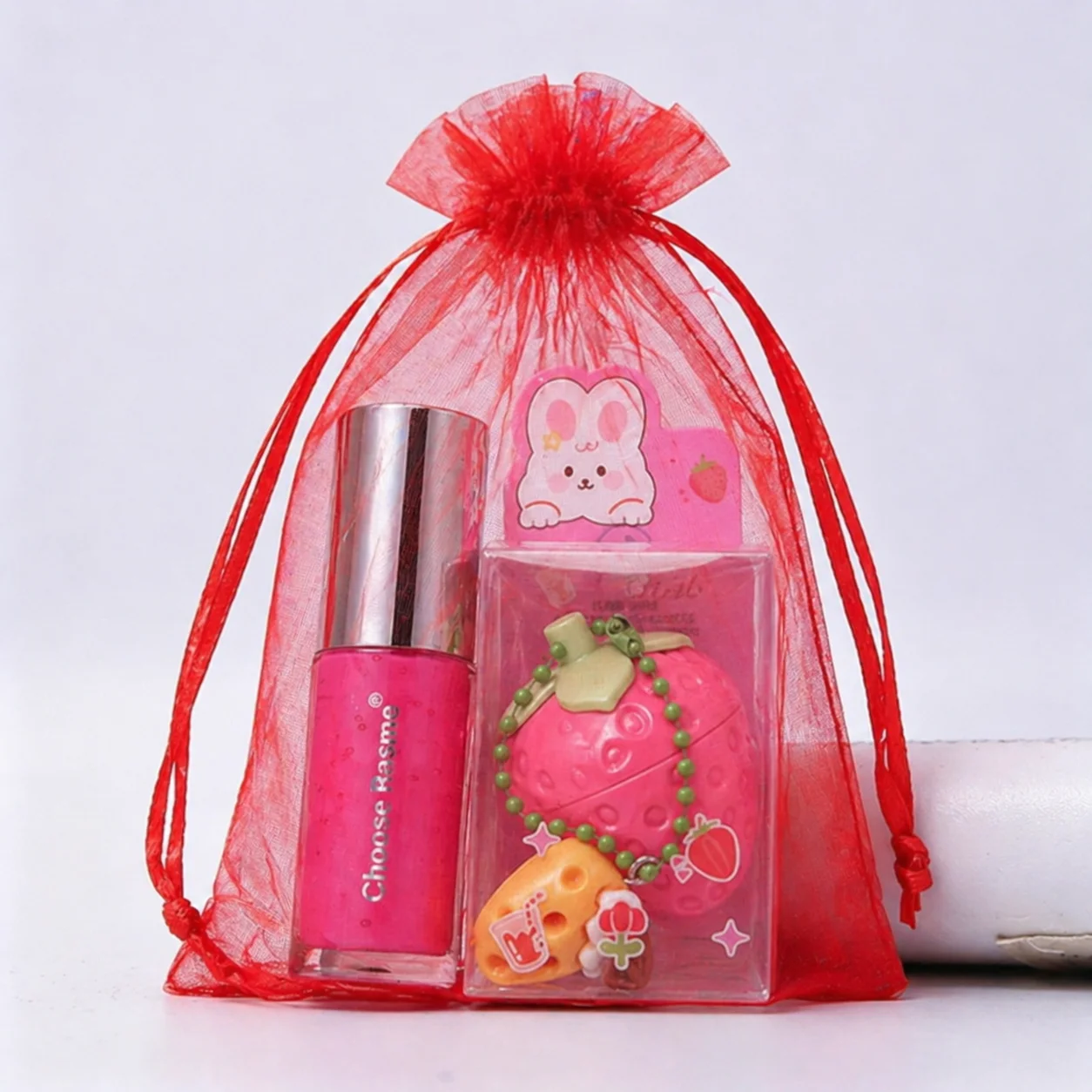 Random Shipping 1PC Strawberry Lip Gloss Lipstick, Christmas Holiday Gift, Moisturizing Anti Crack Long Lasting Lip Balm