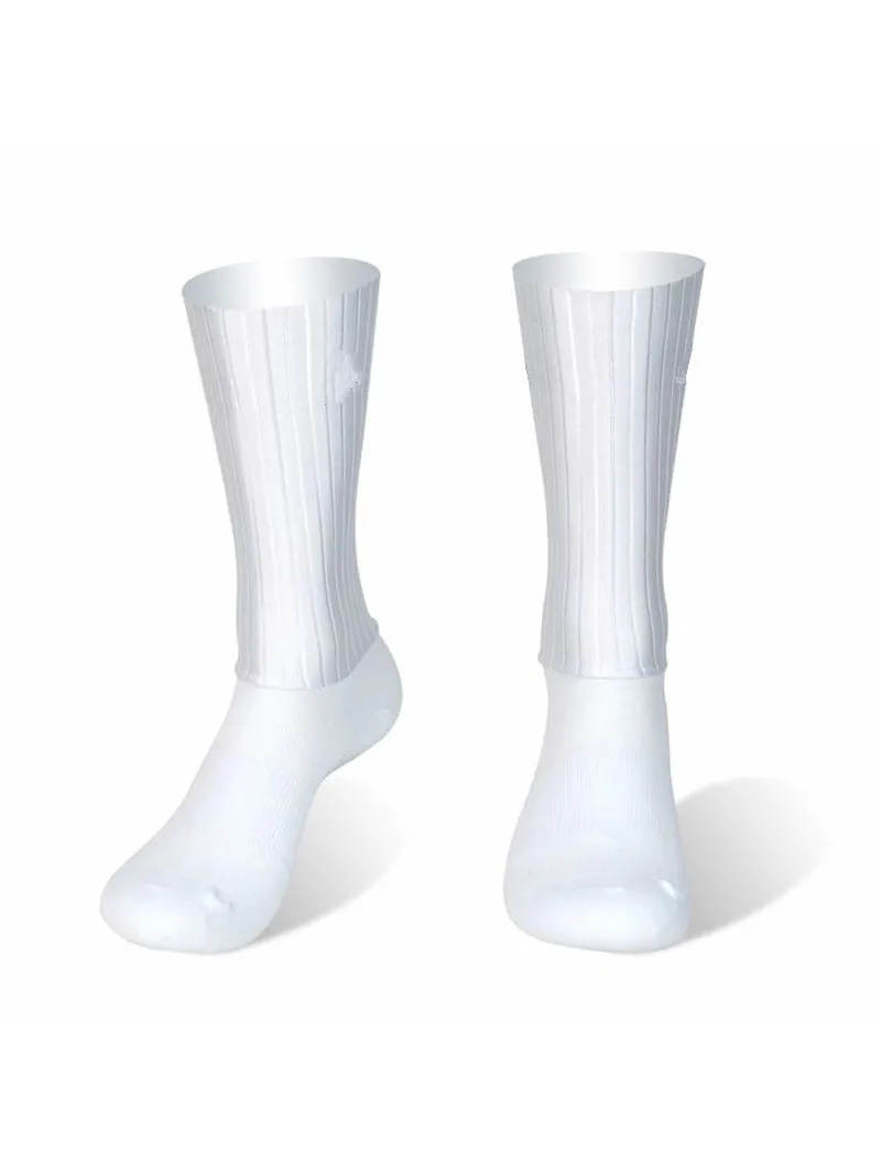 New Summer Breathable Cycling Socks Men Anti Slip Seamless Aero Bike Wearproof Road Calcetines Ciclismo