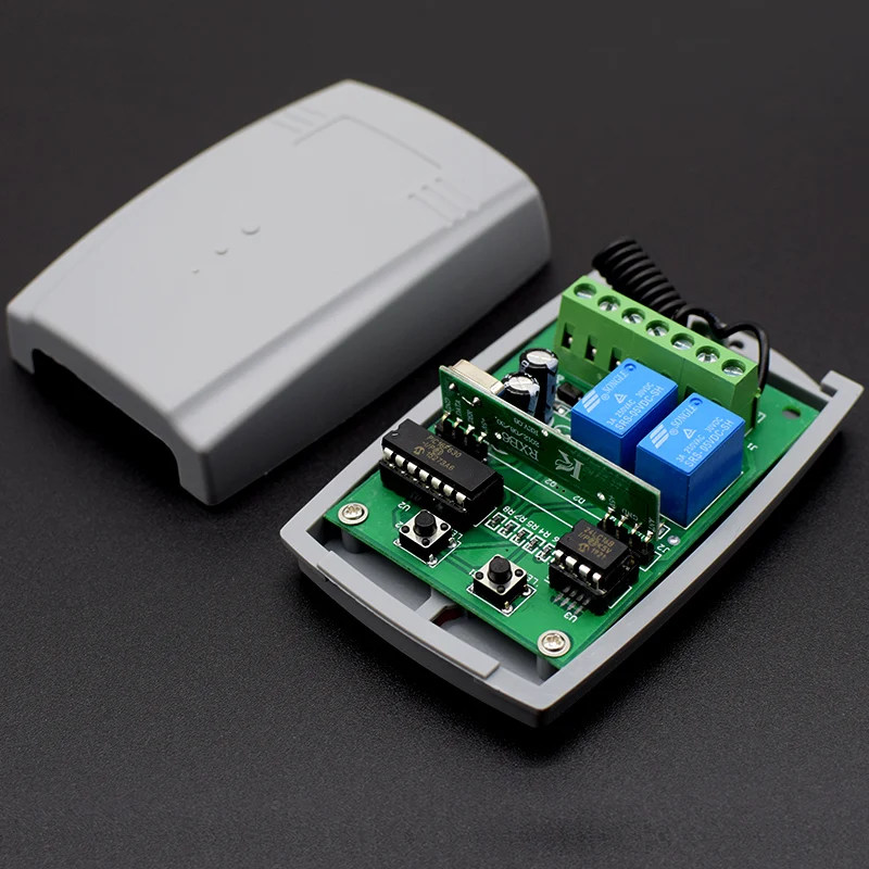 WIFI Garage Door Opener Gate Receiver 2CH 433mhz Universal Fixed Rolling Code Multi Brand Controller Switch Works with Tuya