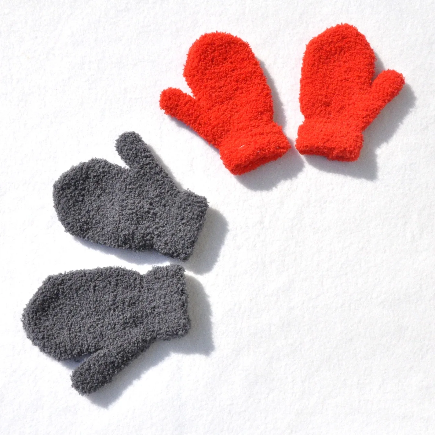 Baby Short Gloves Winter Coral Fleece Children Solid Knitted Plush Furry Full Finger Mittens Autumn Hand Warmer 1-4 Years Old