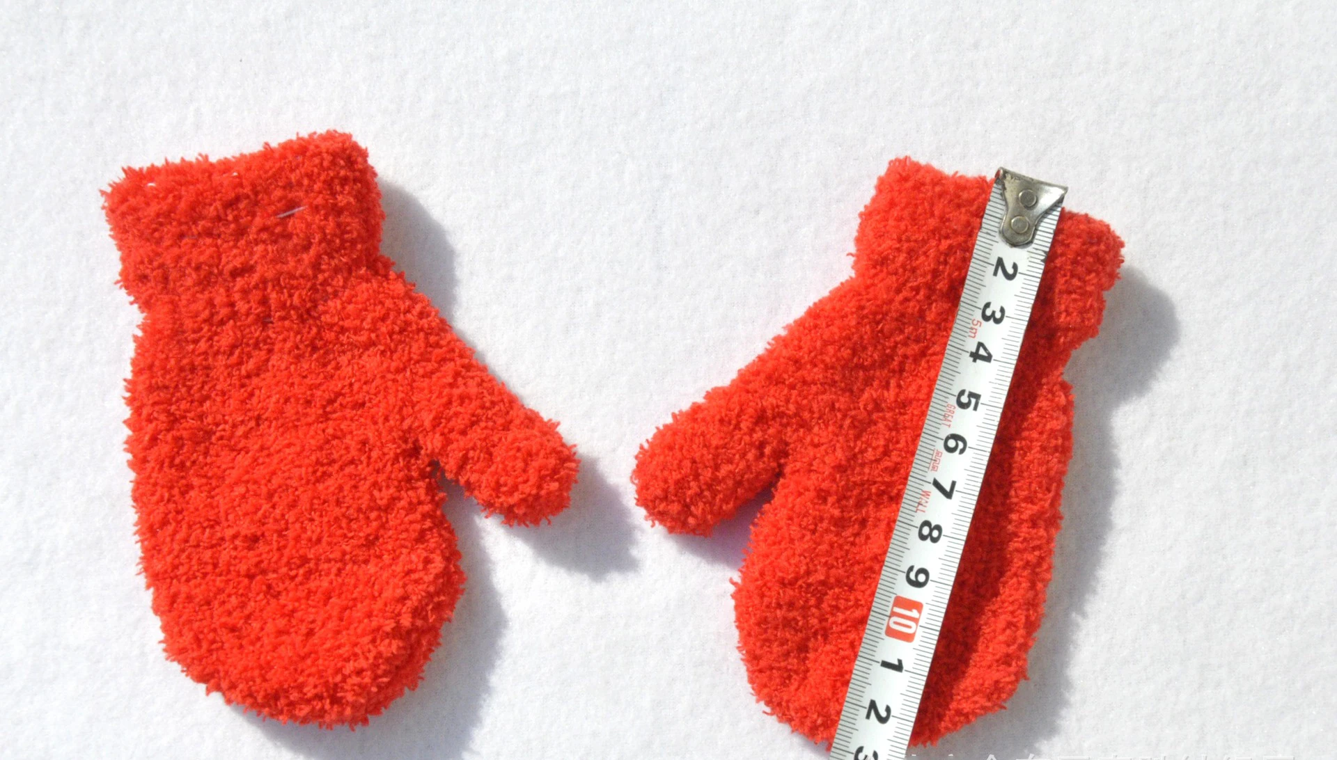Baby Short Gloves Winter Coral Fleece Children Solid Knitted Plush Furry Full Finger Mittens Autumn Hand Warmer 1-4 Years Old