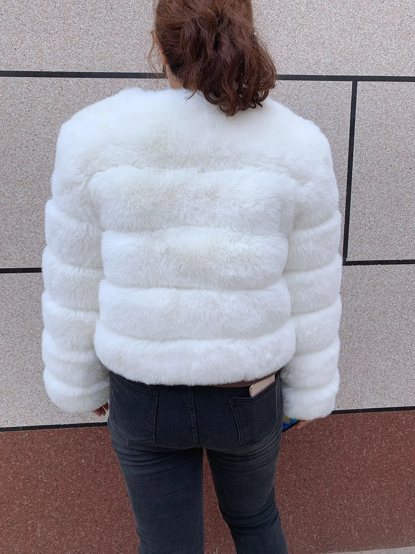 Women's Fashion Faux Fur Coat Super Hot Autumn Winter Women Short Faux Fox Fur Fluffy Jacket High Quality 7XL Ladies Furry Coats