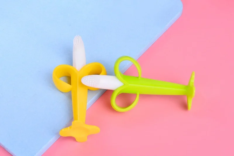 Baby Silicone Training Toothbrush BPA Free Banana Shape Safe Toddle Teether Chew Toys Teething Ring Gift Infant Baby Chewing