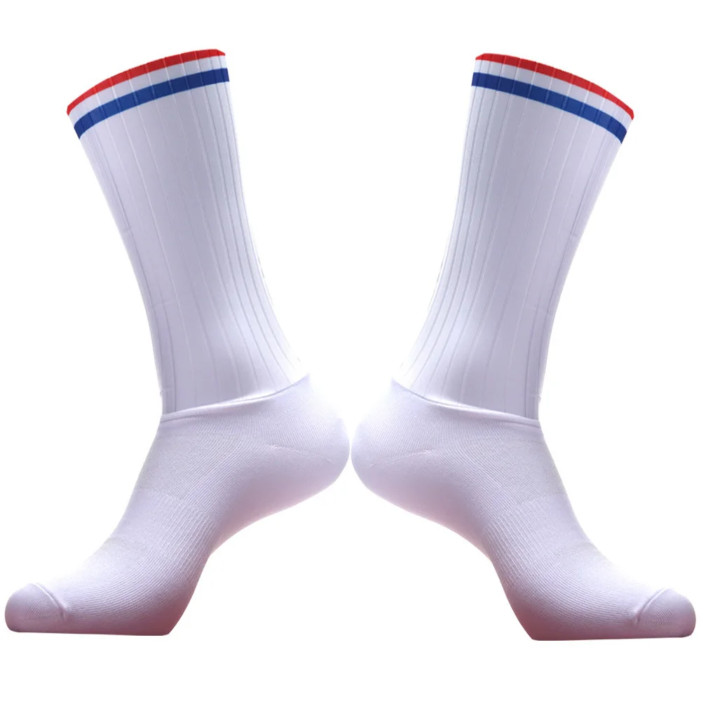 Anti Slip Silicone Seamless Aero Socks New Summer Breathable Cycling Socks Men Women Road Bike Calcetines Ciclismo