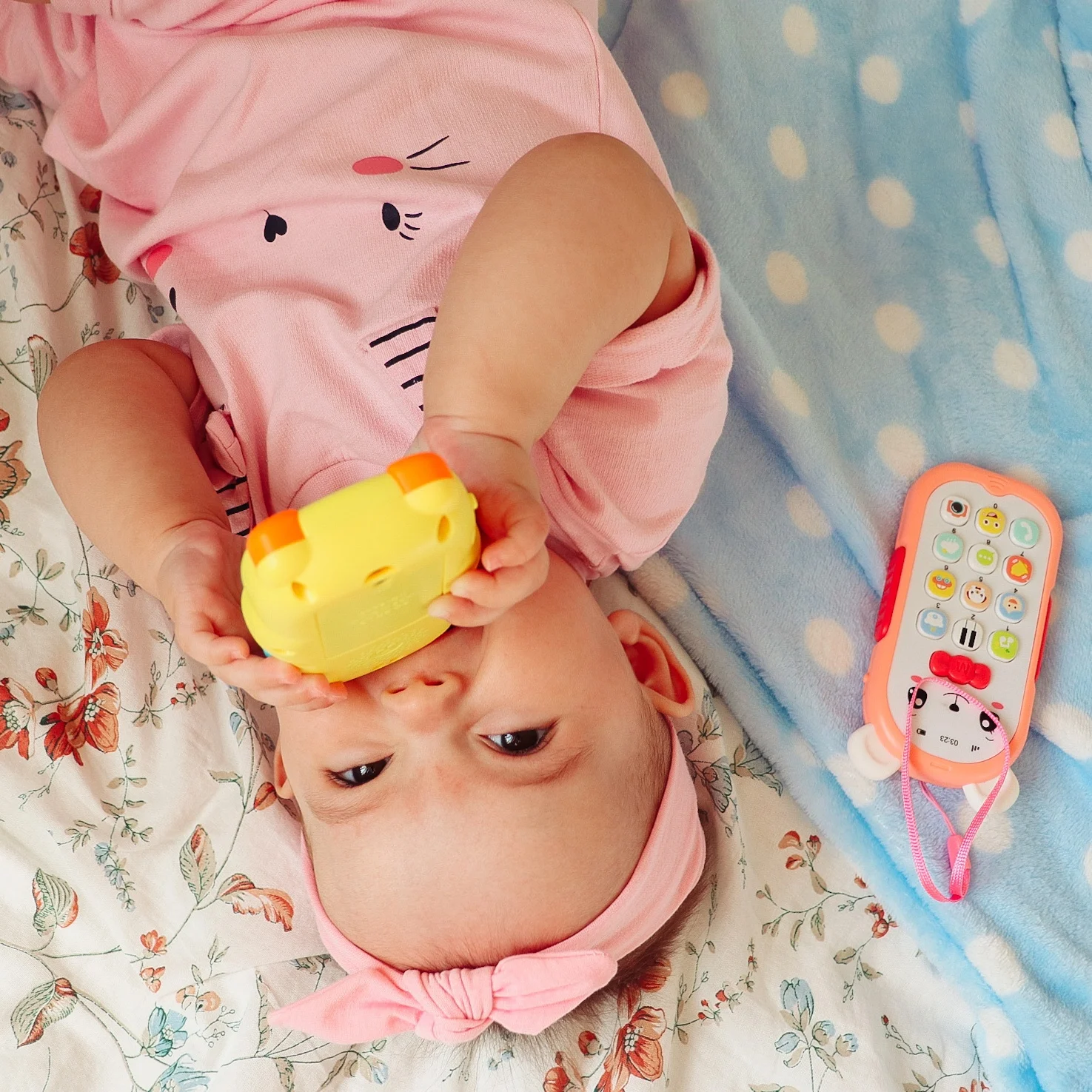 Baby Musical Mobile Phone Cartoon Teether Phone with Sound & Light Telephone Electronic Toy Eucational Learning Toys Baby Gifts