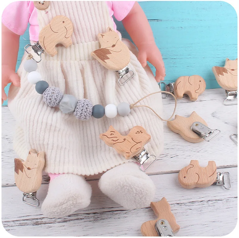 5Pcs/Lot New Arrival Lovely Wooden Pacifier Clip Natural Beech Wood Accessories for Baby Handmade Dummy Clips Pacifier Chain