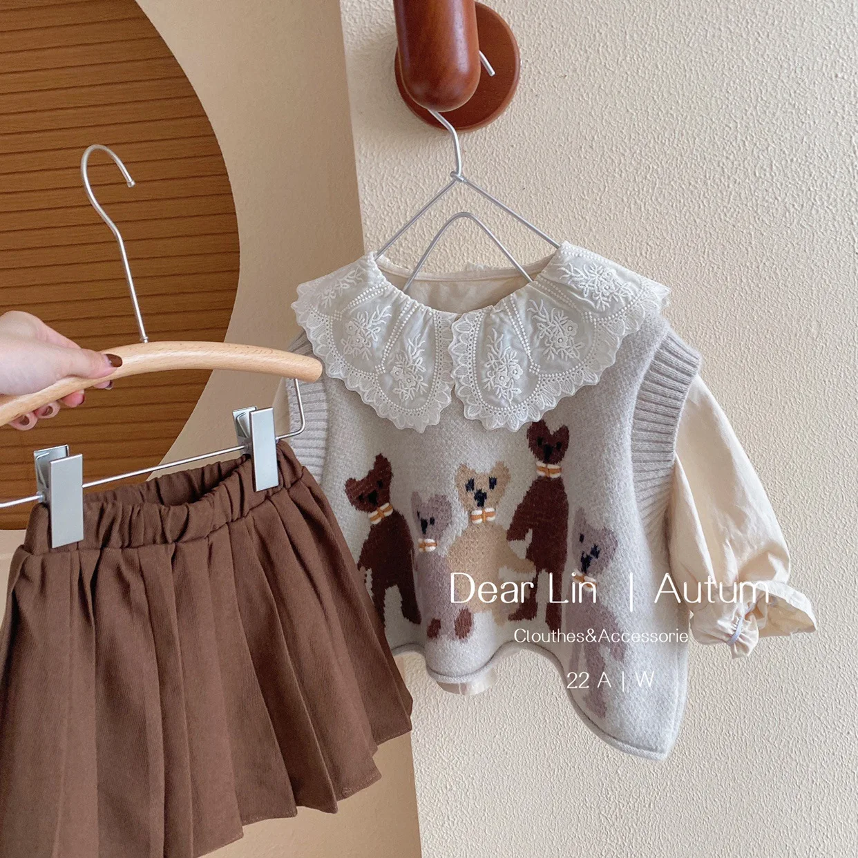 Girls Sweet Suits Autumn Outfit Baby College Spring  Pleated Skirt+Sweater Vest+Shirt 3Pcs Sets Kids