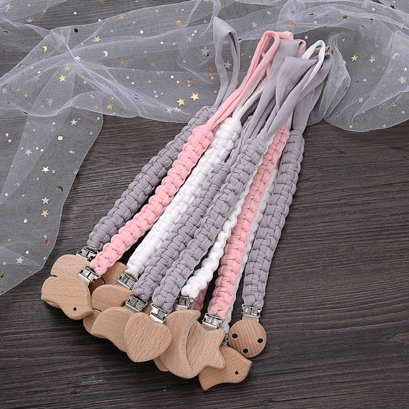 Simple Crochet Cotton Cloth Baby Pacifier Chain Moon Heart Beech Wood Clip For Handmade Baby Nipple Soother Chain Teething Toy