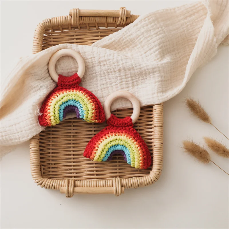1PC Baby Lemon Crochet Ratter Toys Wood Teether Fruit Cotton Music Rattle Baby Teether Rodent Infant Gym Mobile Rattles Toy Gift