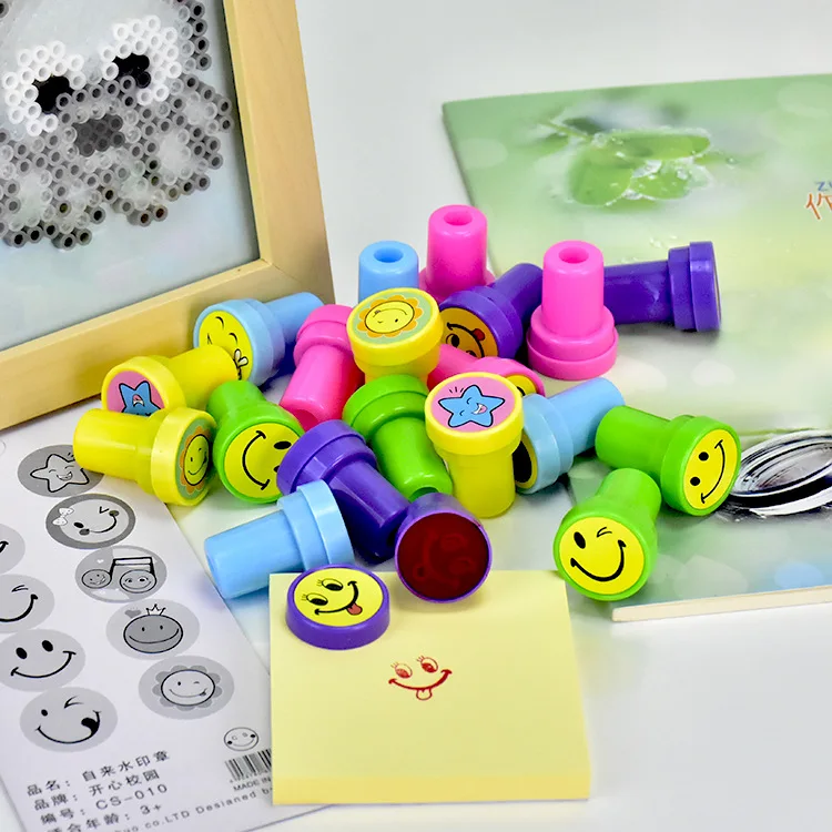 10pcs Assorted Stamps for Gift Self-ink Stamps Toy Stamps Smiley Face Seal Scrapbooking DIY Painting Photo Album Decor