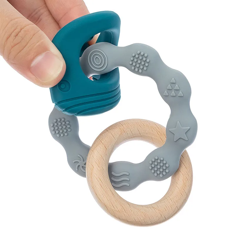 1pc Baby Teether Silicone Bracelet Cute Animal Silicone Pendant Wood Ring Teething Rattle for Baby Accessories Toys