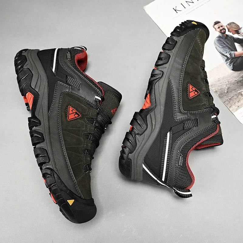 HIKEUP New High Quality Men Hiking Shoes Durable Leather Climbing Shoes Outdoor Walking Sneakers Rubber Sole Factory Outlet