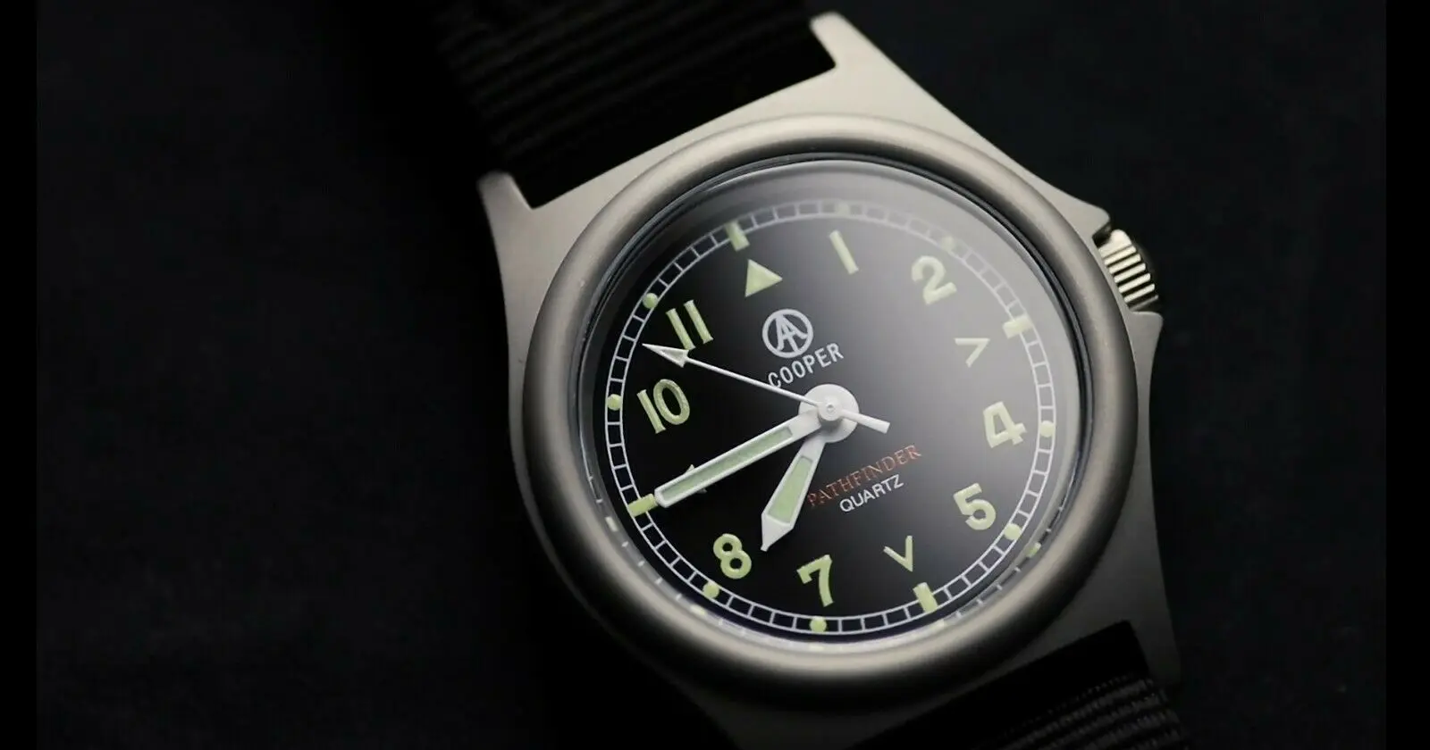 Men's Quartz Watch 38mm Factory Direct Pathfinder MWC Military Army Outdoor Super Luminous100M Matt Steel Finish SM8018A G10