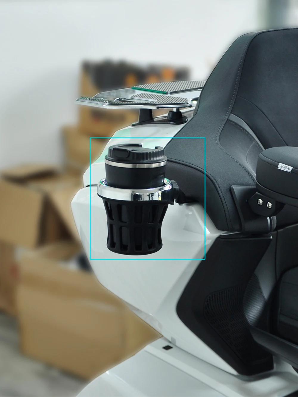2018-2023 For Honda Gold Wing 1800 GL1800 F6B Motorcycle Passenger Water Bottle Drinking Drink Cup Mesh Basket Holder Bracket