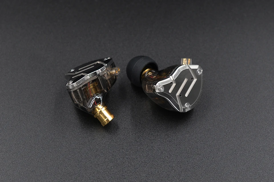 KZ ZS10 Pro Gold Earphones 4BA+1DD Hybrid 10 drivers HIFI Bass Earbuds In Ear Monitor Headphones Noise Cancelling Metal Headset