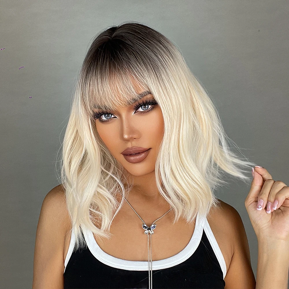 Short Wavy Bob Synthetic Wigs Brown to Blonde Ombre Hair Wigs for Women with Bangs Cosplay Lolita Natural Wig Heat Resistant