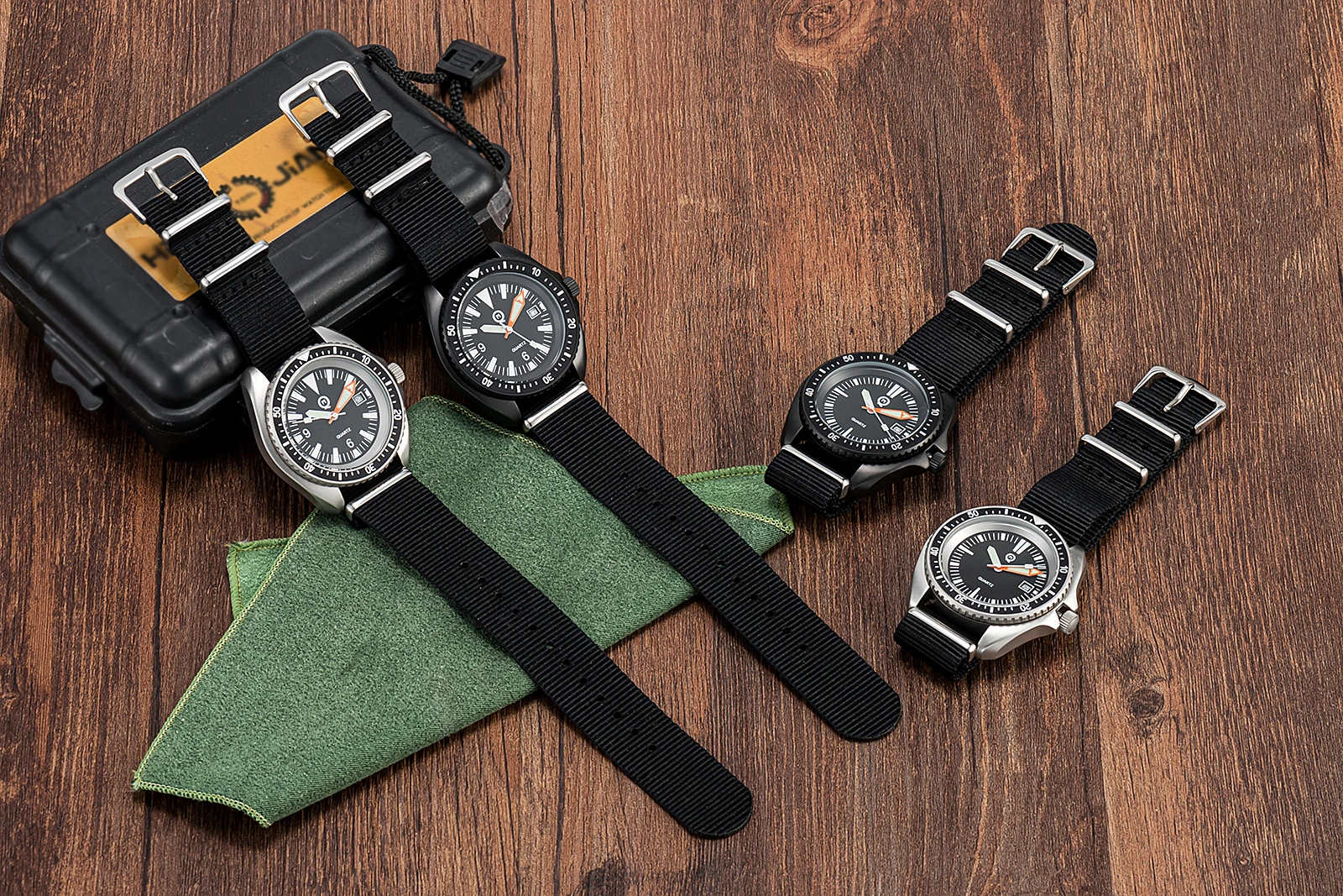 QIMEI Classic Design US Special Forces UDT Military Army Sport Men's Outdoor Diver Watch SM8016B Matte Finish