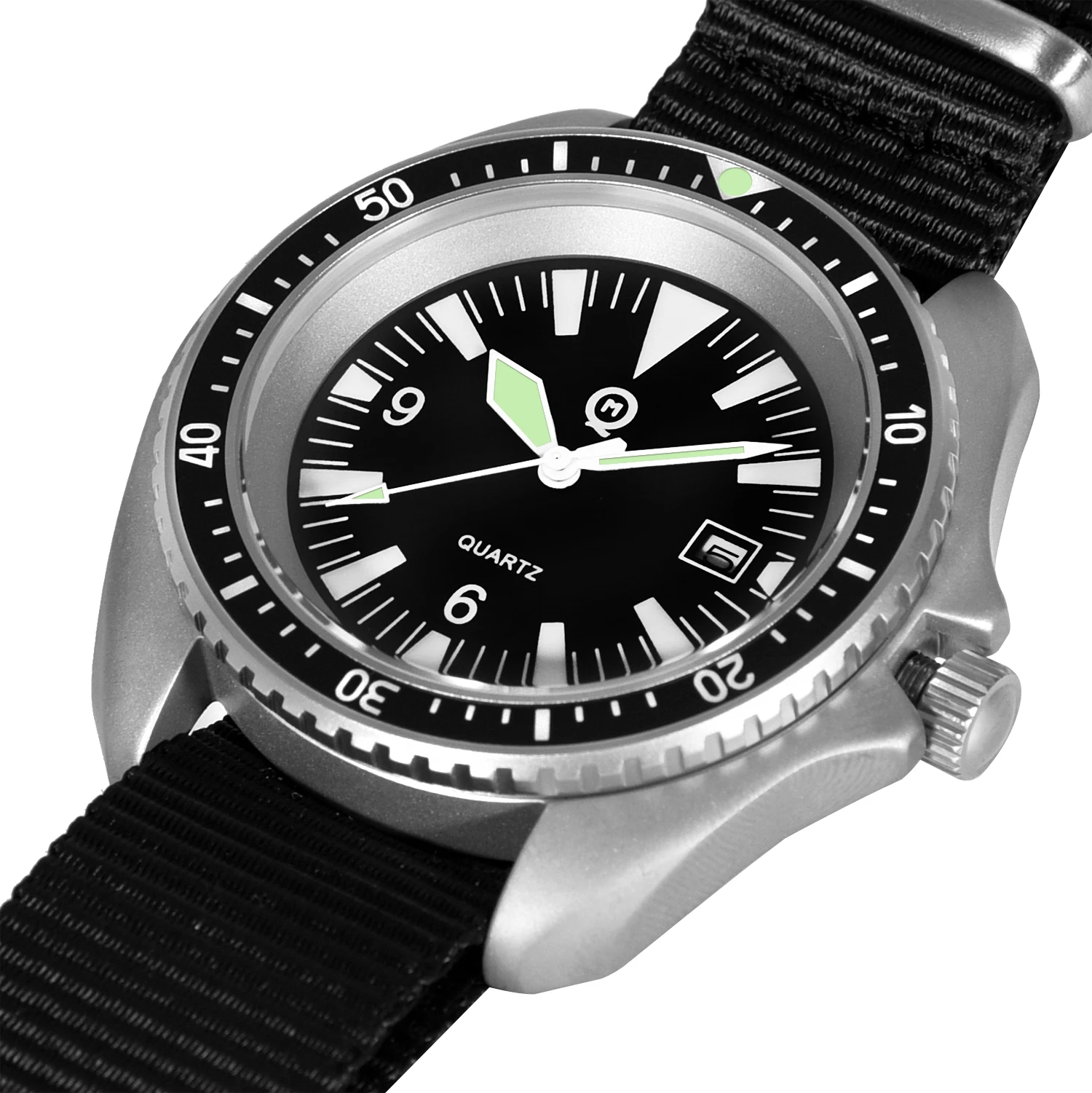 QIMEI Classic Design US Special Forces UDT Military Army Sport Men's Outdoor Diver Watch SM8016B Matte Finish