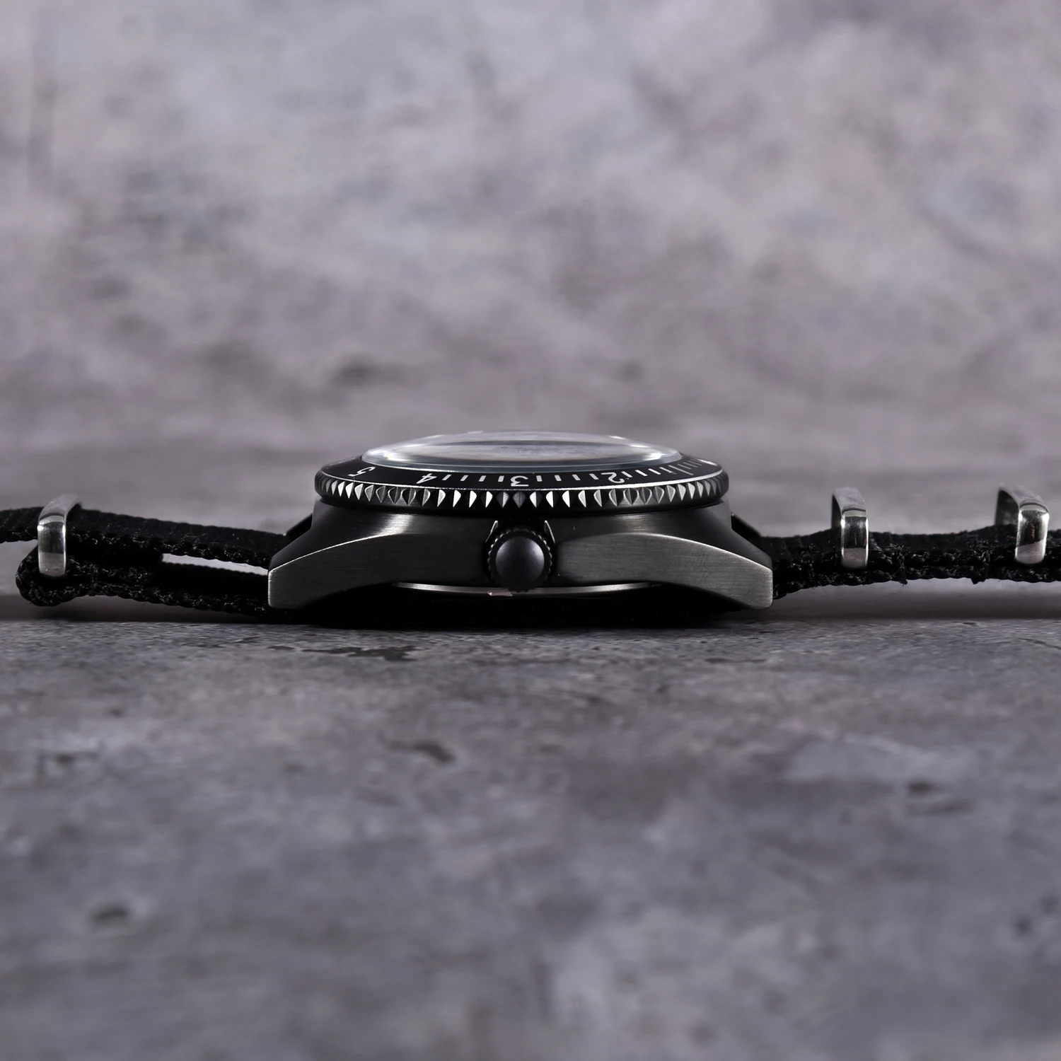 QM 'Vietnam' Men's Luminous Dive Watch US Special Forces UDT Military 300M Diver C3 SM8019DC
