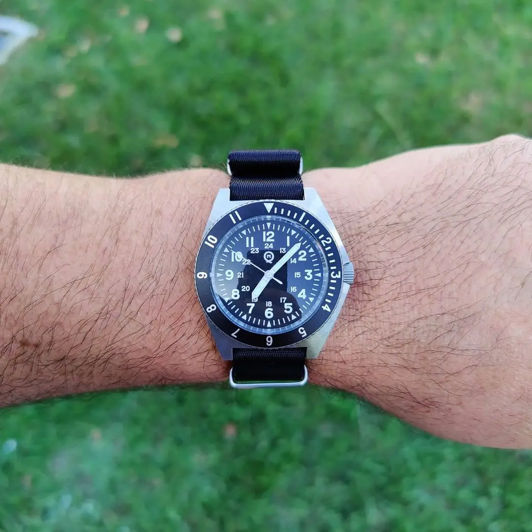 QM 'Vietnam' Men's Luminous Dive Watch US Special Forces UDT Military 300M Diver C3 SM8019DC