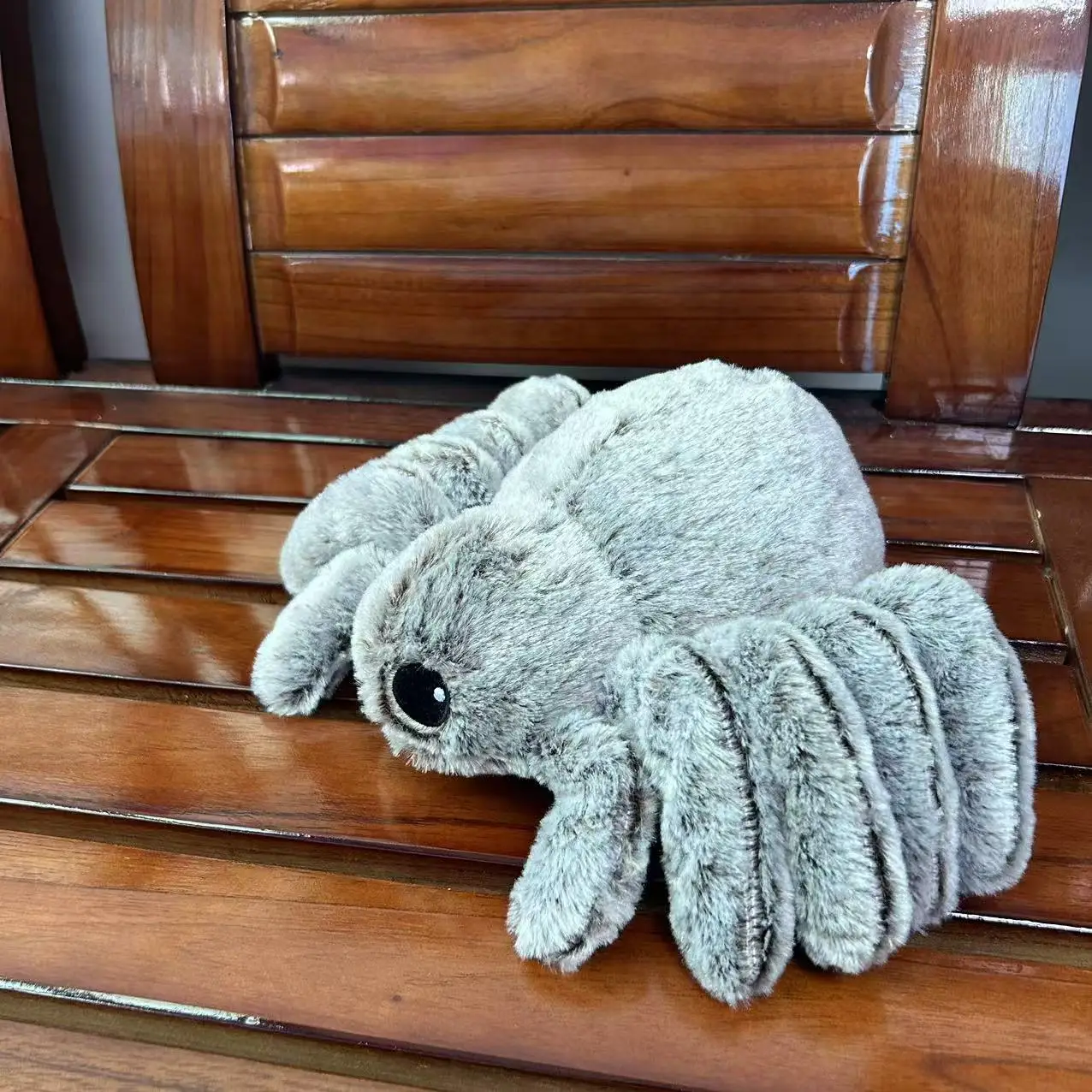 Realistic Plush Spider Toy - Gray Spider Doll Gift for Christmas