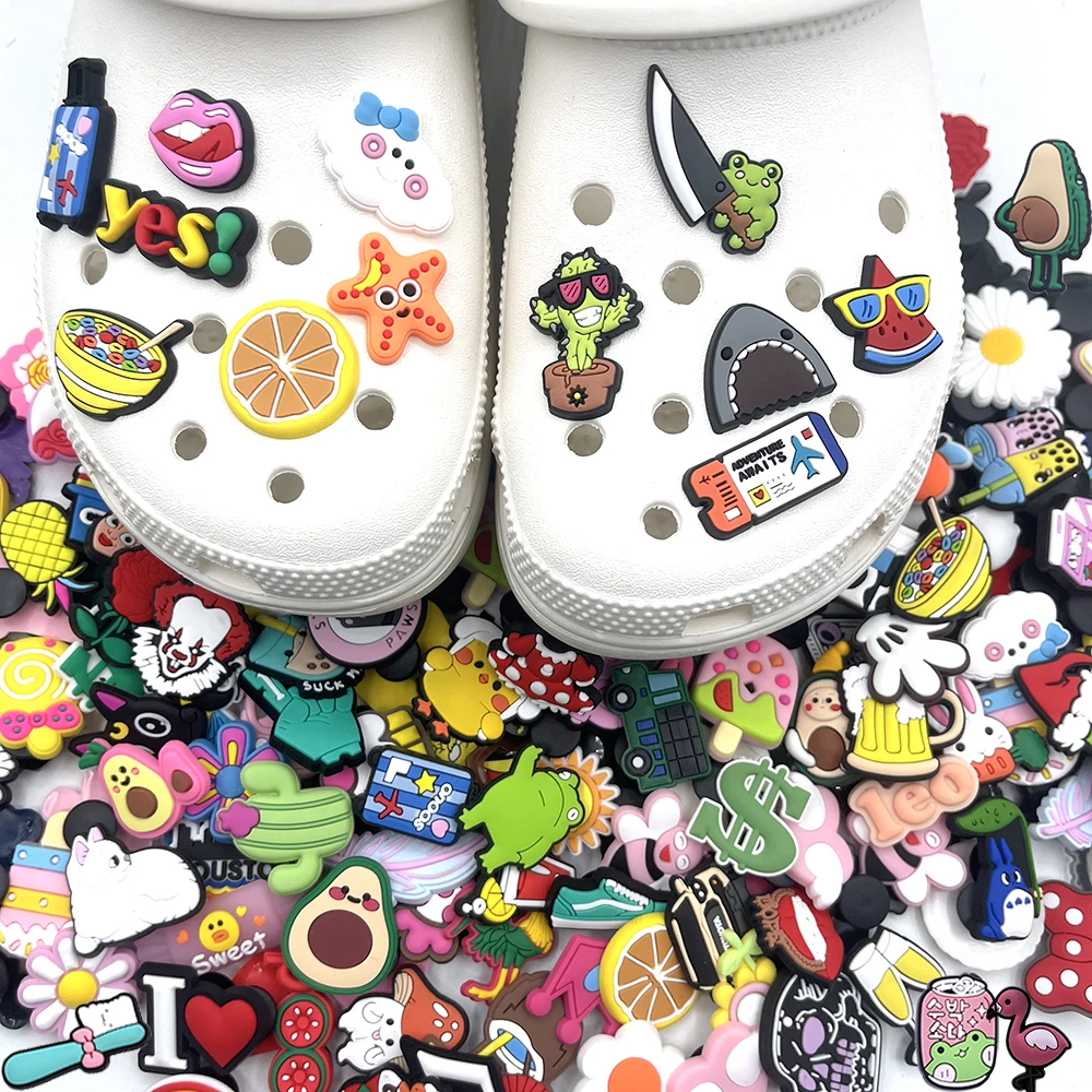 30-200Pcs Random Mixed Cartoon Shoe Charms For Slides Clog Sandals Shoes Decorations Accessories For Christmas Birthday Gifts