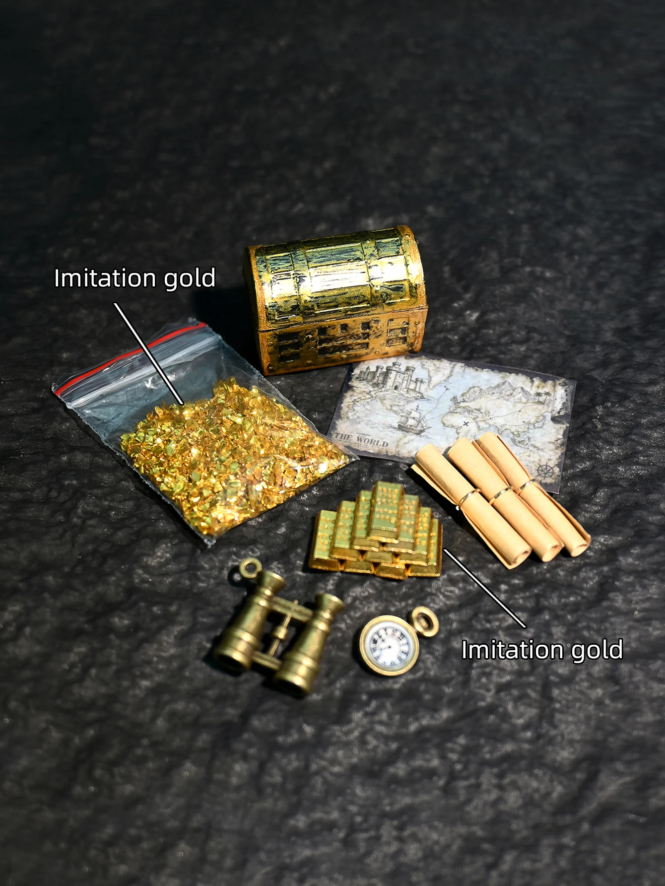 A Miniature Pirate-Style Treasure Hunting Ornament, Imitation Gold, Christmas Gift, 1/6, 1/12 Dollhouse Decoration, Model House Accessories, Photography Props, Micro-Landscape Ornament, Miniatures Decoration, Small Gifts, Giveaways, Home Decor