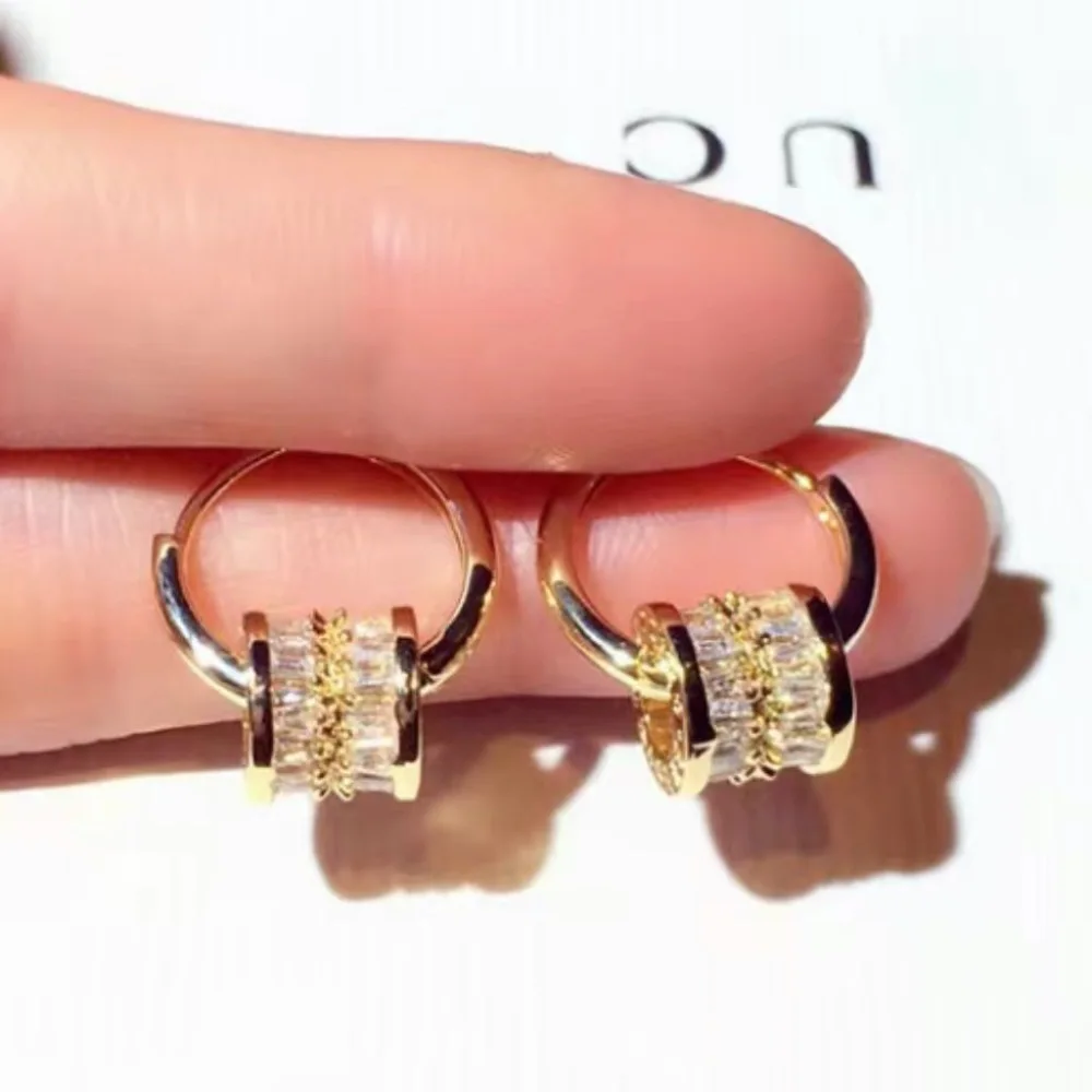 New Designer Earrings. There Are Two Detachable Wearing Modes, Round Shiny Zircon Silvery Earrings. Cute Christmas Gift.