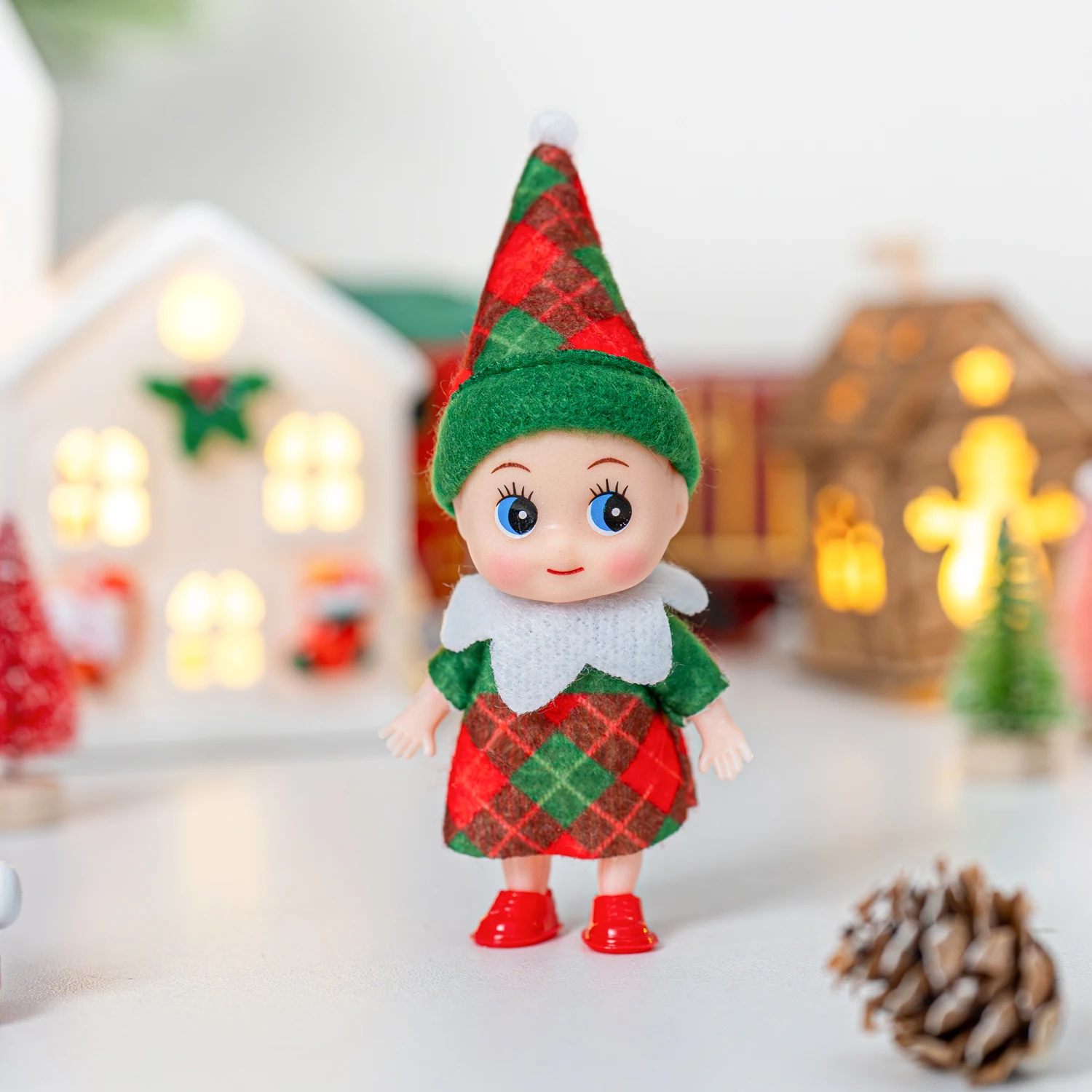 4/5/6 Pcs Mini Baby Elf Christmas Doll Mini Miniature Plaid Accessories Green and Red Suitable for Xmas New Year Decor Gift