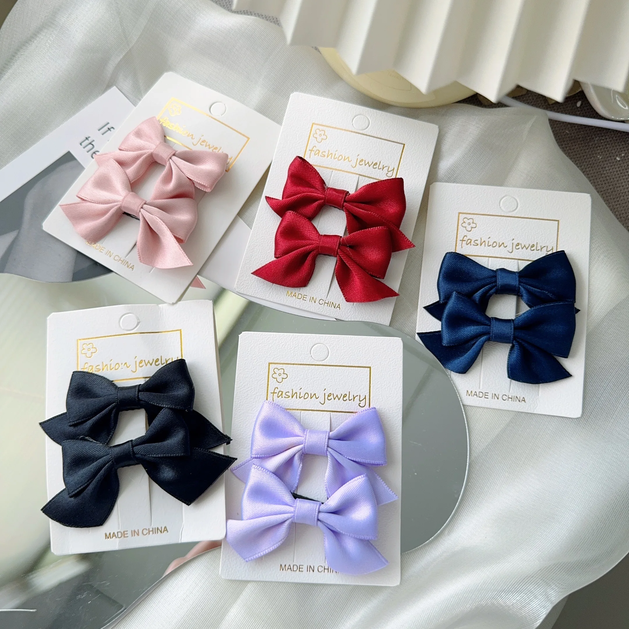 2Pcs Starry Dots Red Velvet Bow Hair Pins Hair Clips Kids Girls Fashion Christmas Barrettes Ponytail Holder Headwear Accessories