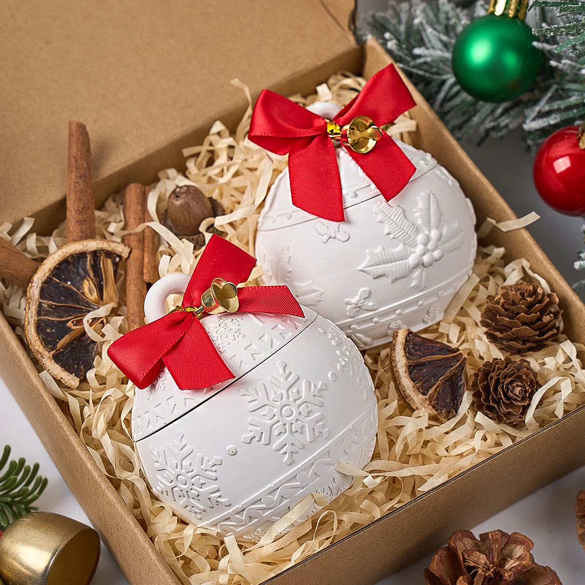 Christmas Relief Snows Berry Candle Jar Silicone Mold DIY Round Ball Storage Box Molds Plaster Resin Making Kit Xmas Crafts Deco