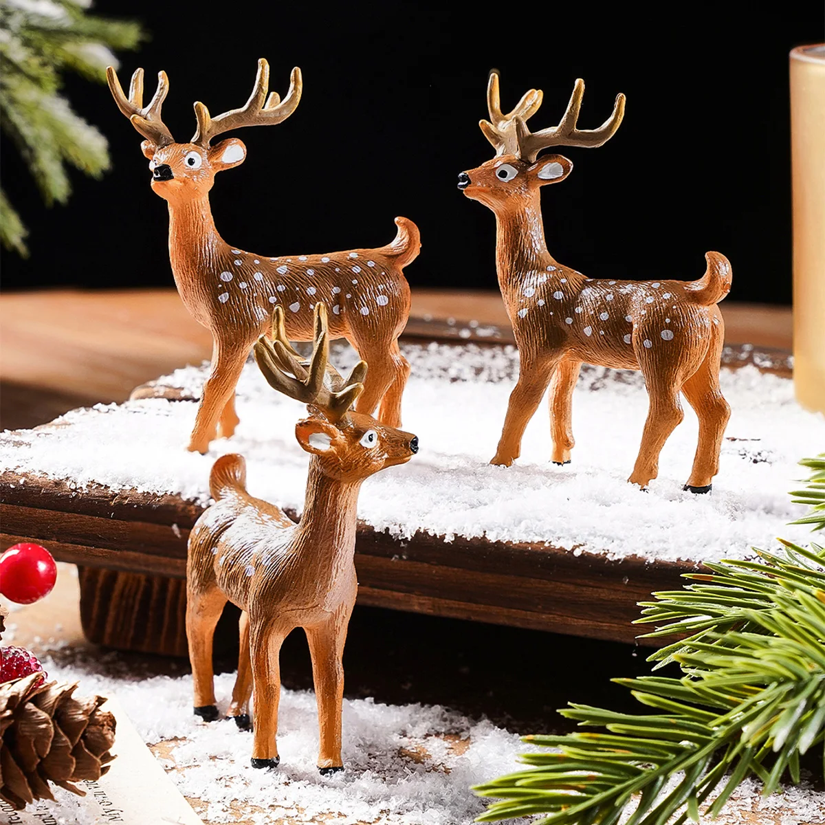 3PCS, Christmas mini Reindeer Resin Ornaments, colorful Three-Dimensional Deer Table Decoration Handicrafts