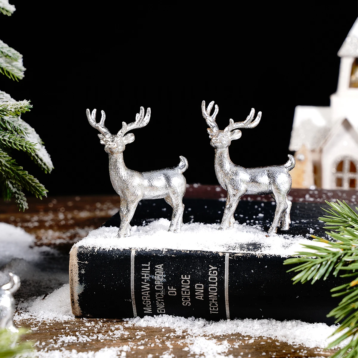 3PCS, Christmas mini Reindeer Resin Ornaments, colorful Three-Dimensional Deer Table Decoration Handicrafts