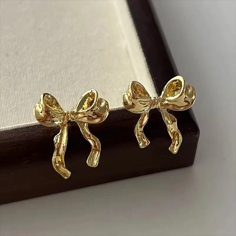 FTCY Vintage Metal Bowknot Earrings For Women Sweet Elegant Gold Color Women's Stud Earring Christmas Party Jewelry
