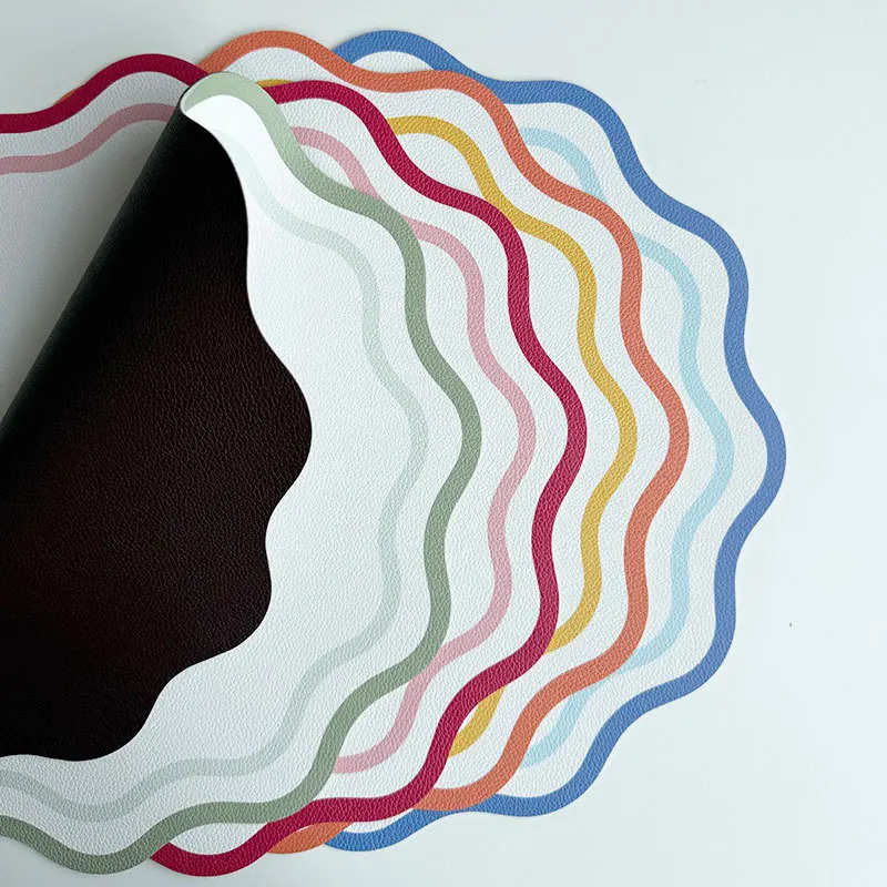 1/4/6pcs Faux Leather Placemats Printed Flower Shape Insulated Table Mat for Kitchen Dining Table Striped Christmas Plate Mat