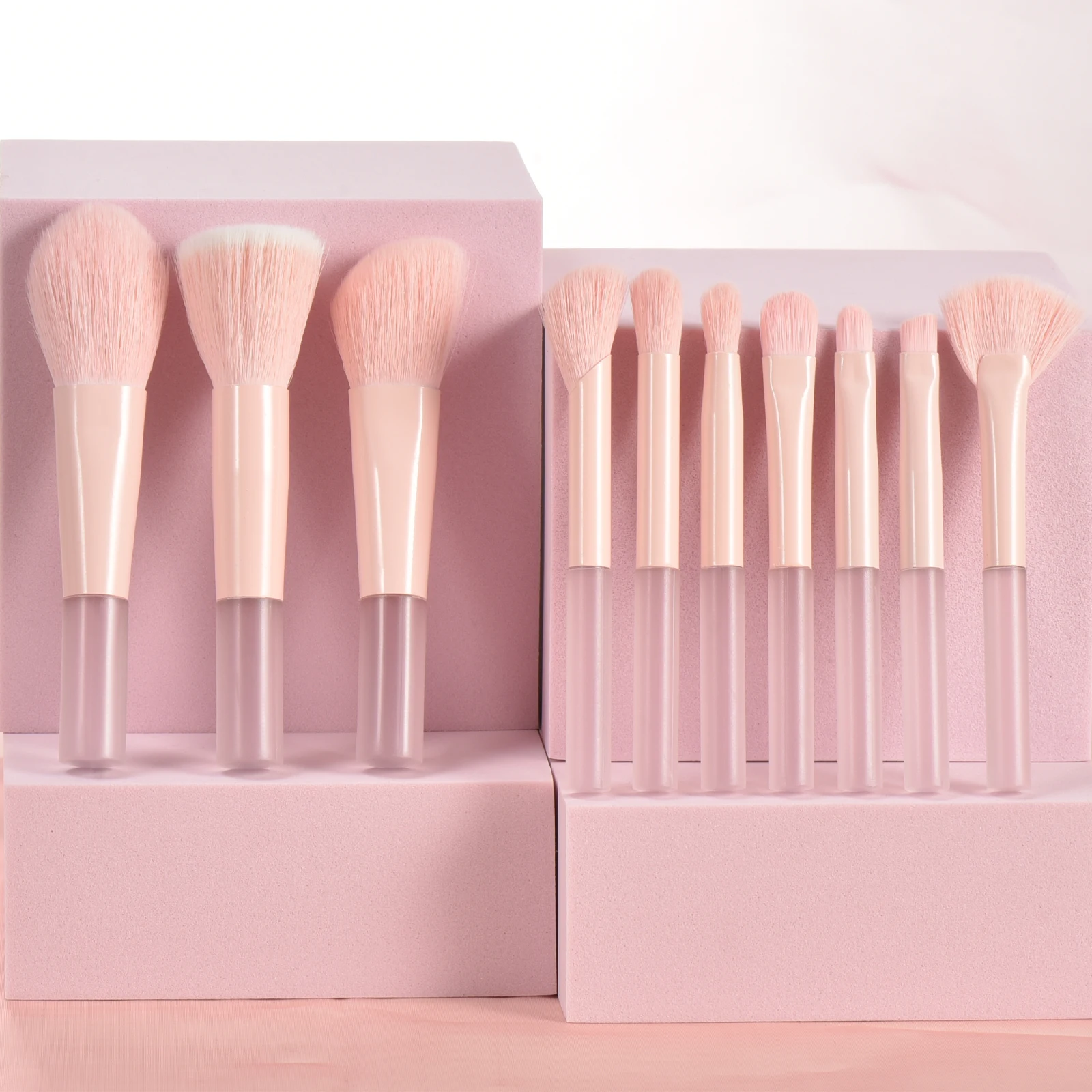 10 color Mini makeup brush Travel portable Makeup Tool Makeup Puff - Palm Brush Professional Makeup tool set Christmas gift