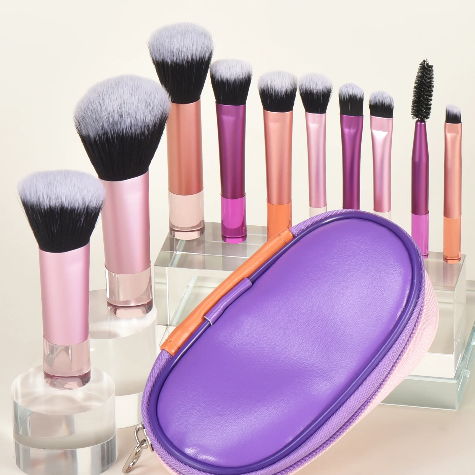 10 color Mini makeup brush Travel portable Makeup Tool Makeup Puff - Palm Brush Professional Makeup tool set Christmas gift