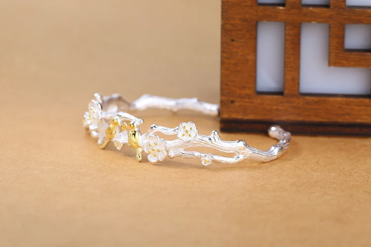 New Arrival Temperament Creative Fashion 925 Sterling Silver Jewelry Bracelets Cute Bird Plum Blossom Christmas Bangles SL044