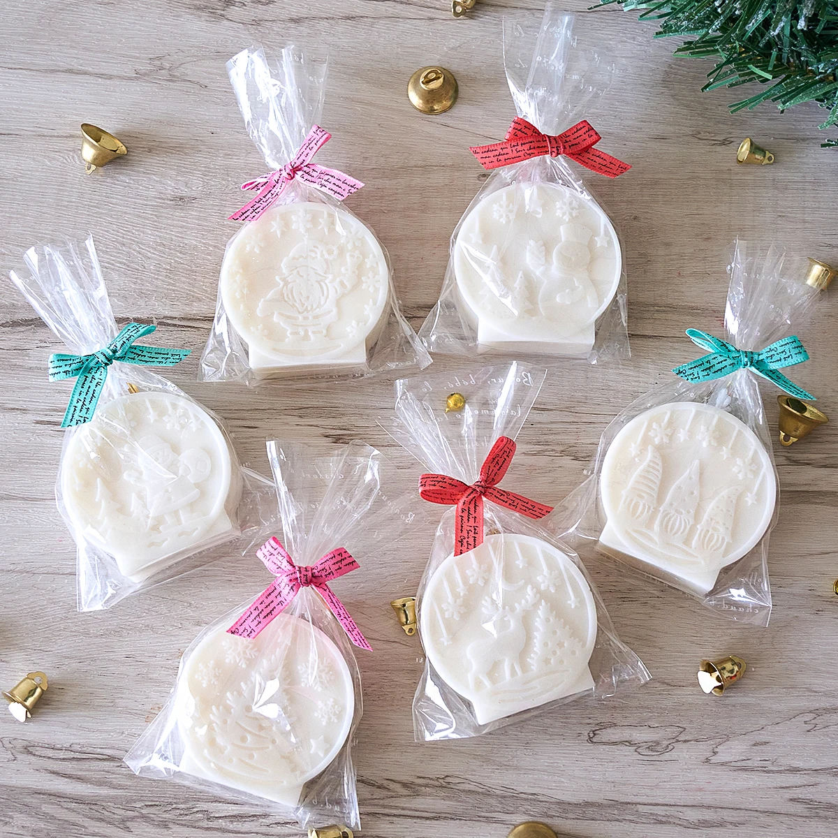Christmas Ornaments Silicone Candle Mold DIY Handmade Relief Christmas Ball Plaster Resin Craft Casting Molds Home Xmas Decor