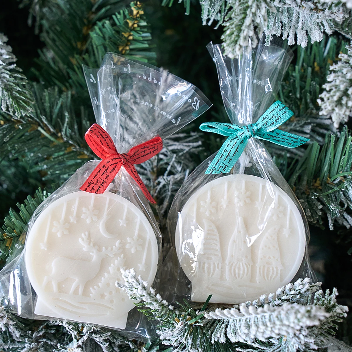 Christmas Ornaments Silicone Candle Mold DIY Handmade Relief Christmas Ball Plaster Resin Craft Casting Molds Home Xmas Decor