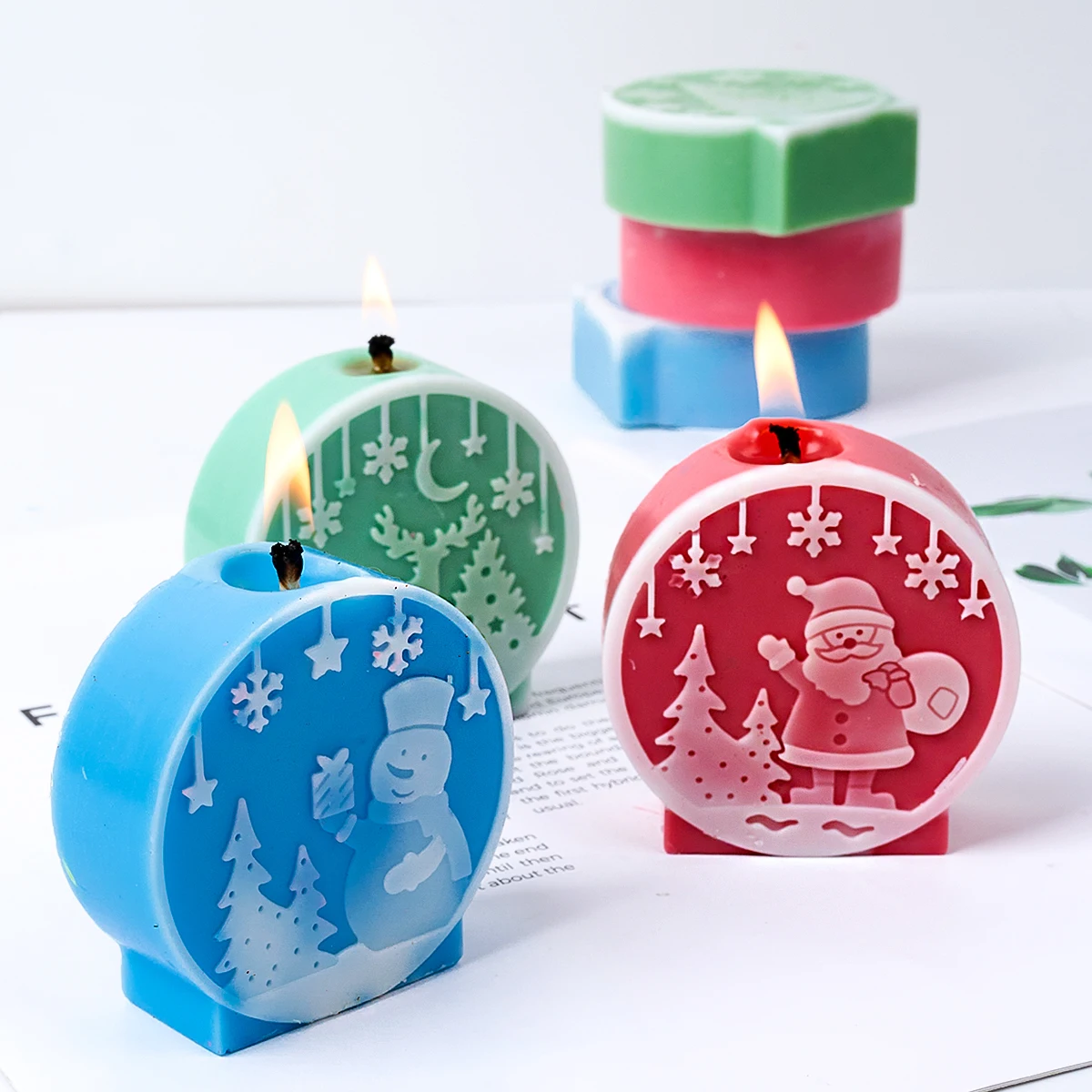 Christmas Ornaments Silicone Candle Mold DIY Handmade Relief Christmas Ball Plaster Resin Craft Casting Molds Home Xmas Decor