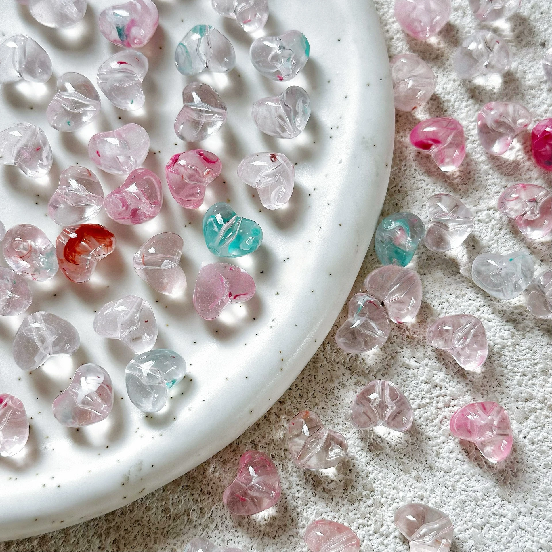 30 Pcs, 10*12mm, Fashionable, Multi-Color, Love Beads, Candy Color, Diy, Jewelry Making Materials, Suitable for Bracelets, Necklaces, Keychains, Christmas Handicrafts and Accessories