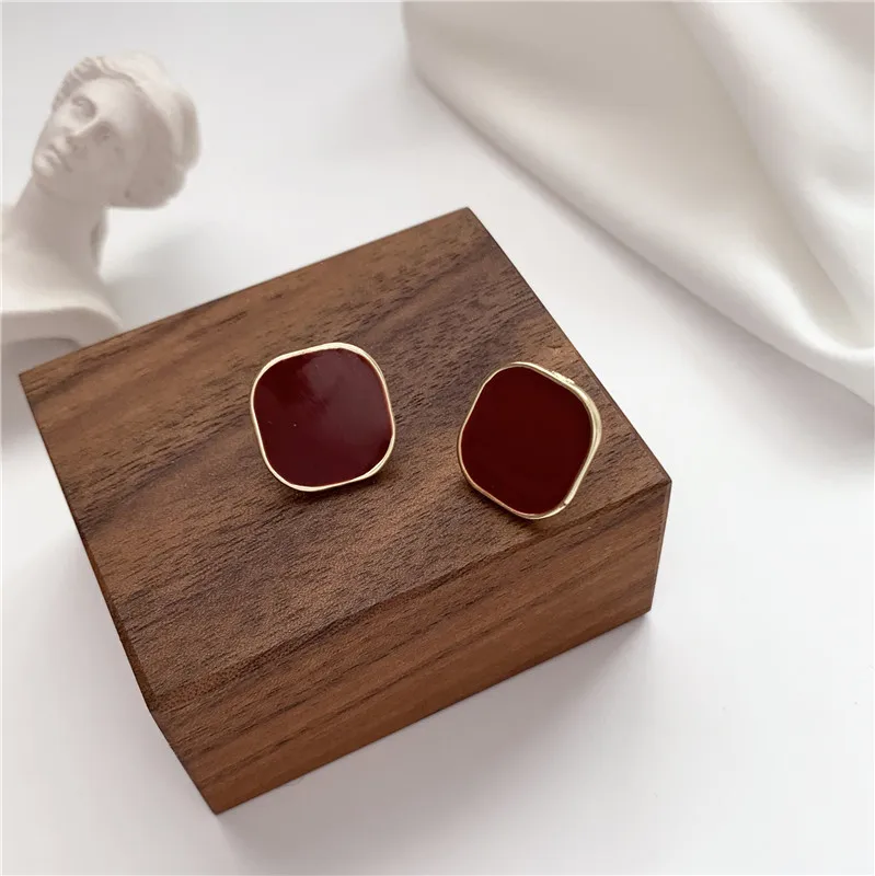 Wine Red Square Stud Earring for Women Korean Simple Geometry Temperament Jewelry Christmas Girlfriend Gift
