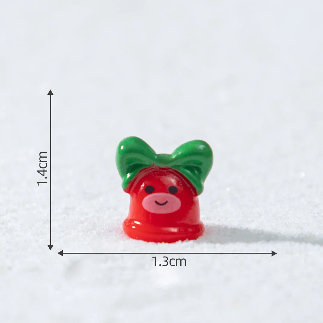 10pcs Christmas Snowman Elk Bobsleigh Mini Resin Jewelry Pendant DIY3D Glossy Micro-Landscape Desktop Small Decorative Item
