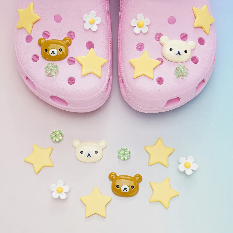 New Christmas DIY Gift Shoes Charms Removable Cute Four-Leaf Clover Bear Stars Shoe Accessories for Girls Women Summer Shoes