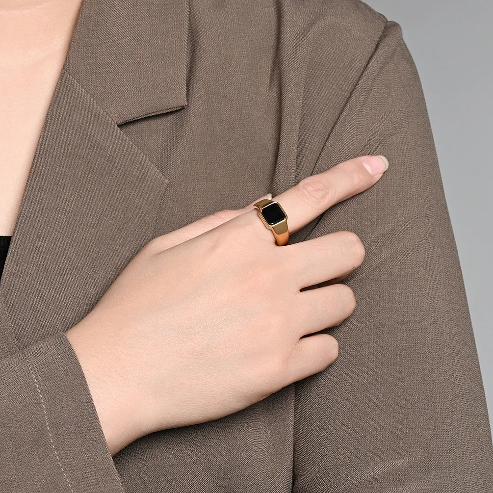 Luxury Designs Black Gemstone Geometric Ring Minimalist Style Titanium Steel Finger Ring For Women Trendy Jewelry Christmas Gift