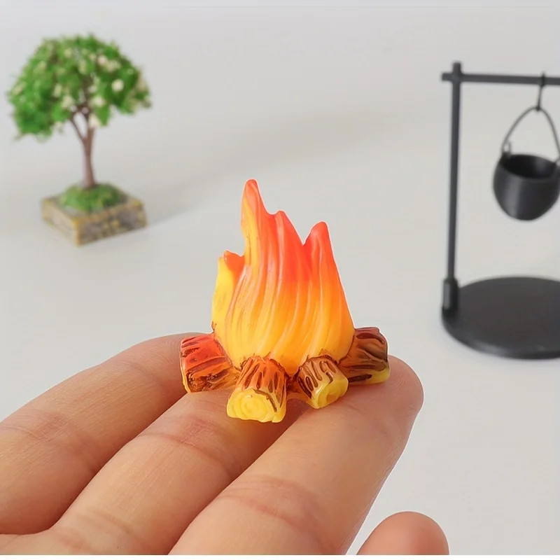 Mini Campfire and Teapot Miniature Statue Ornament Home Kitchen DIY Craft Accessories Desktop Photo Props Decor Christmas Gifts