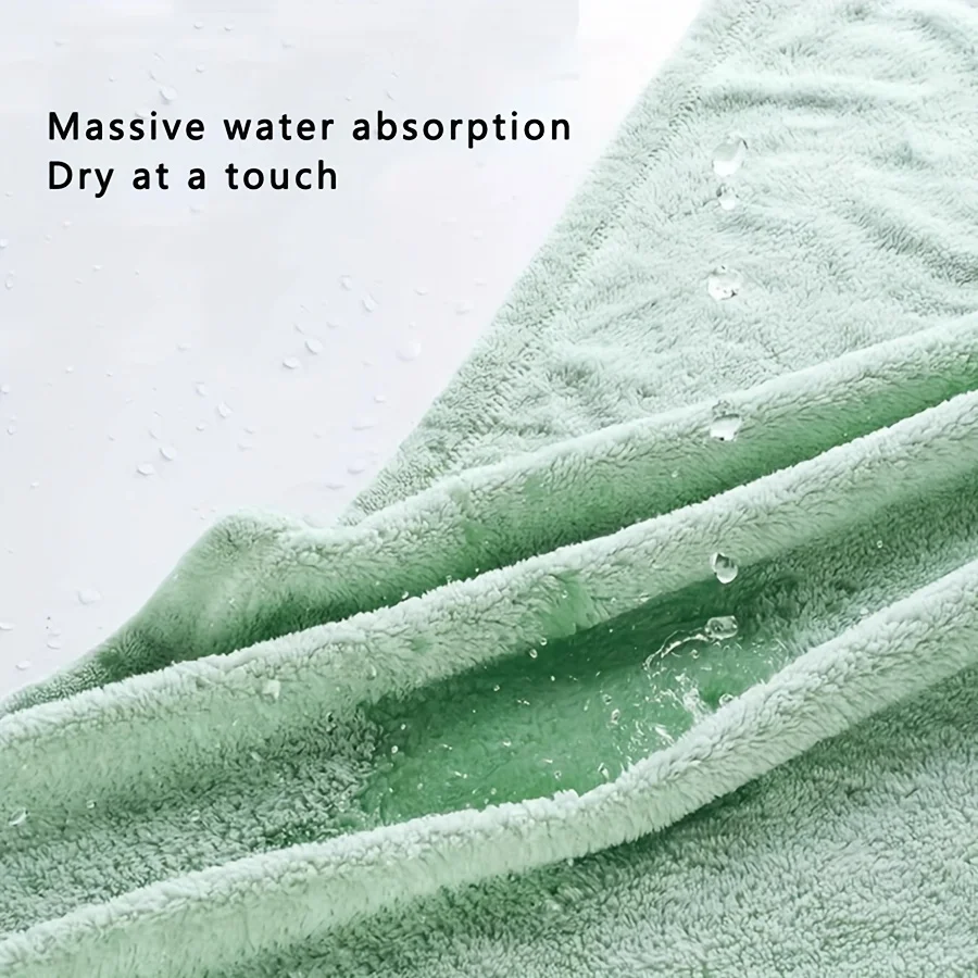 New Coral Fleece Bath Towel for Infants and Children, Suitable for Use in Bathrooms, Swimming Pools, Beaches, and Families. Can Be Used as a Newborn Blanket. Super Absorbent, Comfortable and Soft Fabric. New Pattern Design. Microfiber. Suitable for Infants and Children Aged 0-3 Years. Ideal as a Top Choice for Baby Christmas Gifts